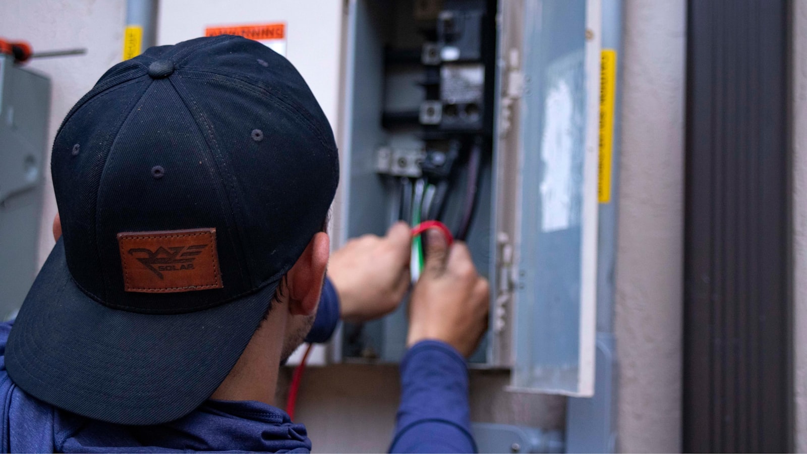 Instalación eléctrica profesional con boletín en Valencia